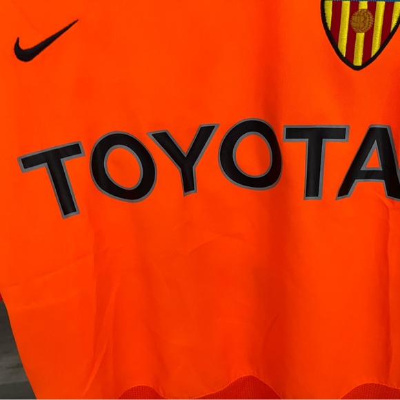 Valencia Alternative Jersey- Pablo Aimar - Picture 7 of 9